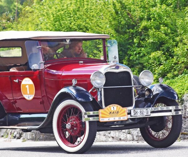 Schweizer Oldtimer-Boom: Veteranen sind im Trend – und wirtschaftswichtig