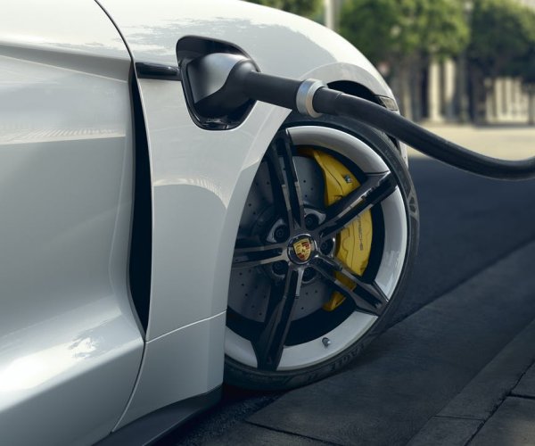 Porsche announces it will develop its own batteries