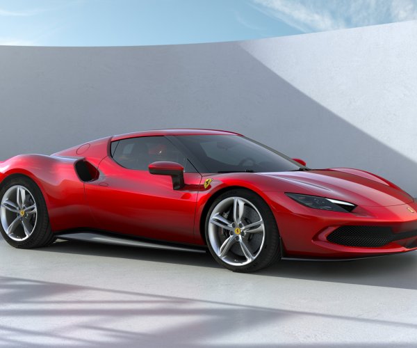 New Ferrari 296 GTB: 819bhp PHEV brings back V6 power | Autocar