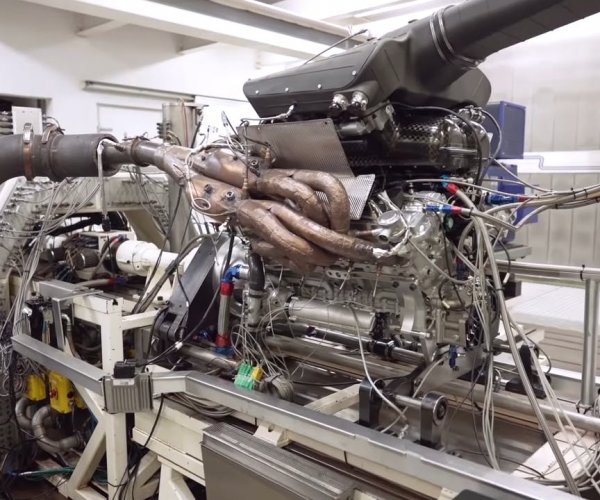 Listen to Gordon Murray's T.50 Supercar scream at 12,100 RPM