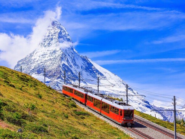 Découvrir la Suisse en train