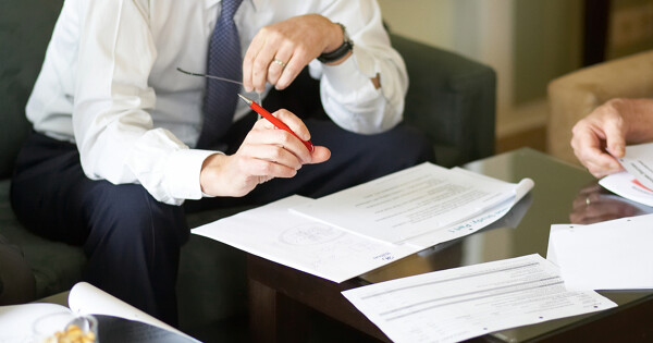 Arbeitgeber im Jobinterview: ignorant und selbstverliebt